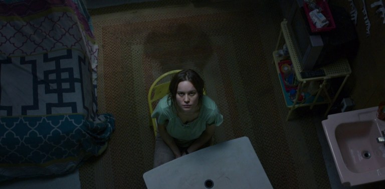 Brie Larson in Room (2015).