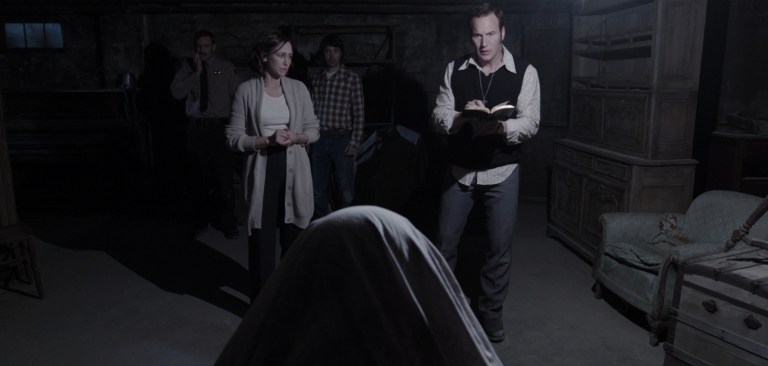 Vera Farmiga and Patrick Wilson in The Conjuring (2013).