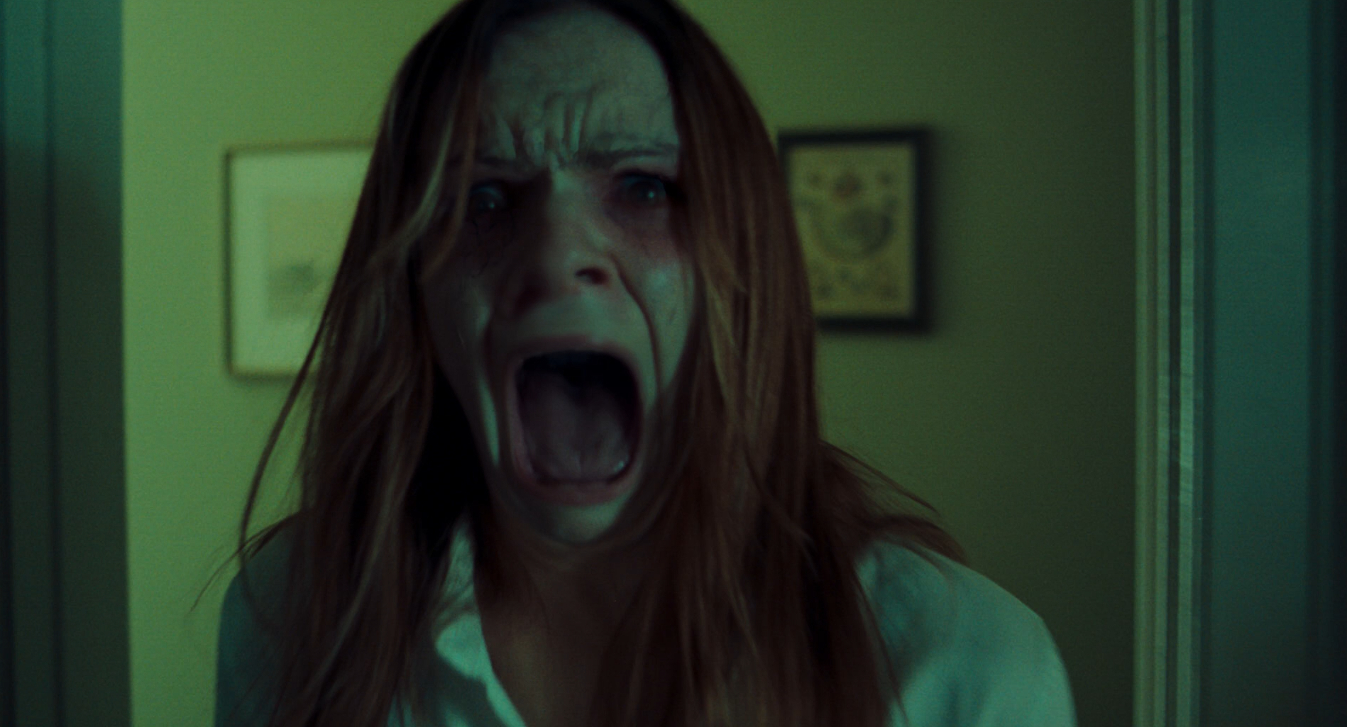 Amber Tamblyn in The Ring (2002).