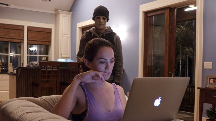Watch This Creepy Movie the Next Time You’re Home Alone