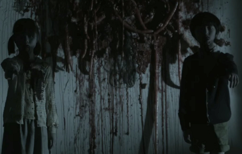 Ghost children in front of a wall of guts in Corpse Party (2015).