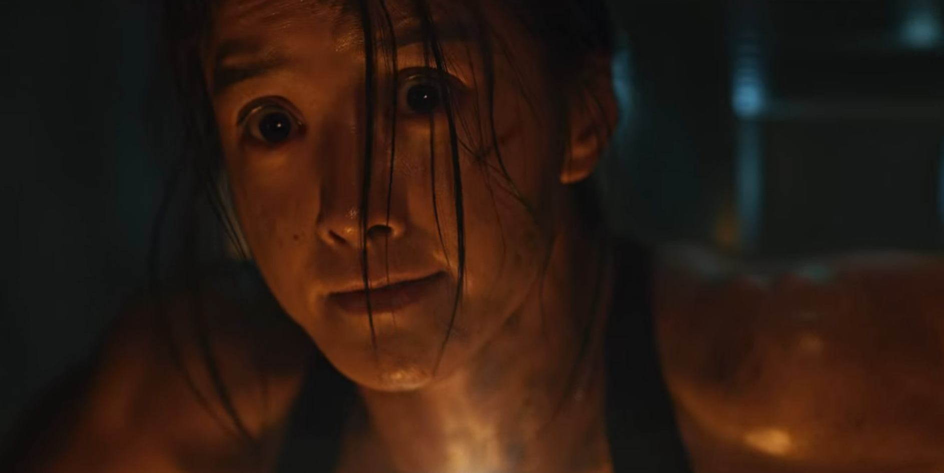 Lee Si-young tries to escape a monster in Sweet Home.