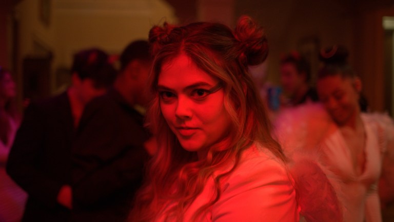 McKaley Miller as Eden Murphy in You're Killing Me (2023).