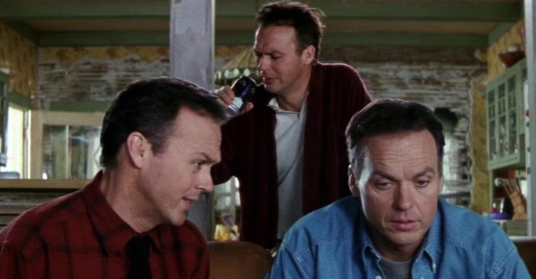 Michael Keaton talks to himself in Multiplicity (1996).