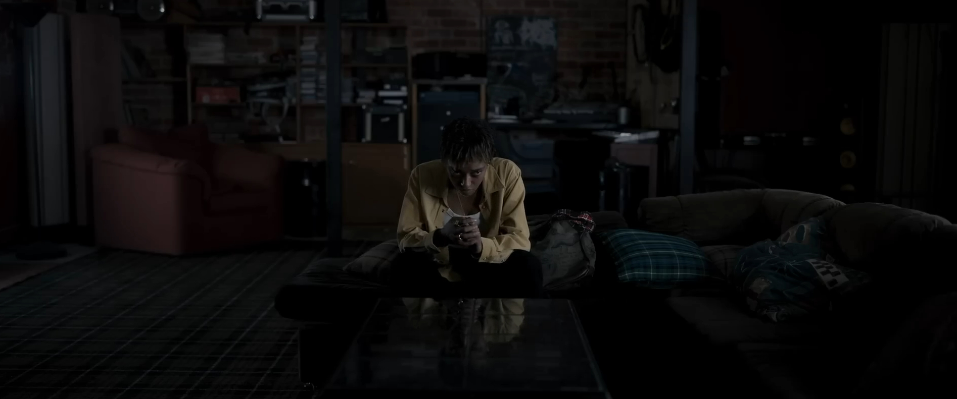 Talk to Me (2022)