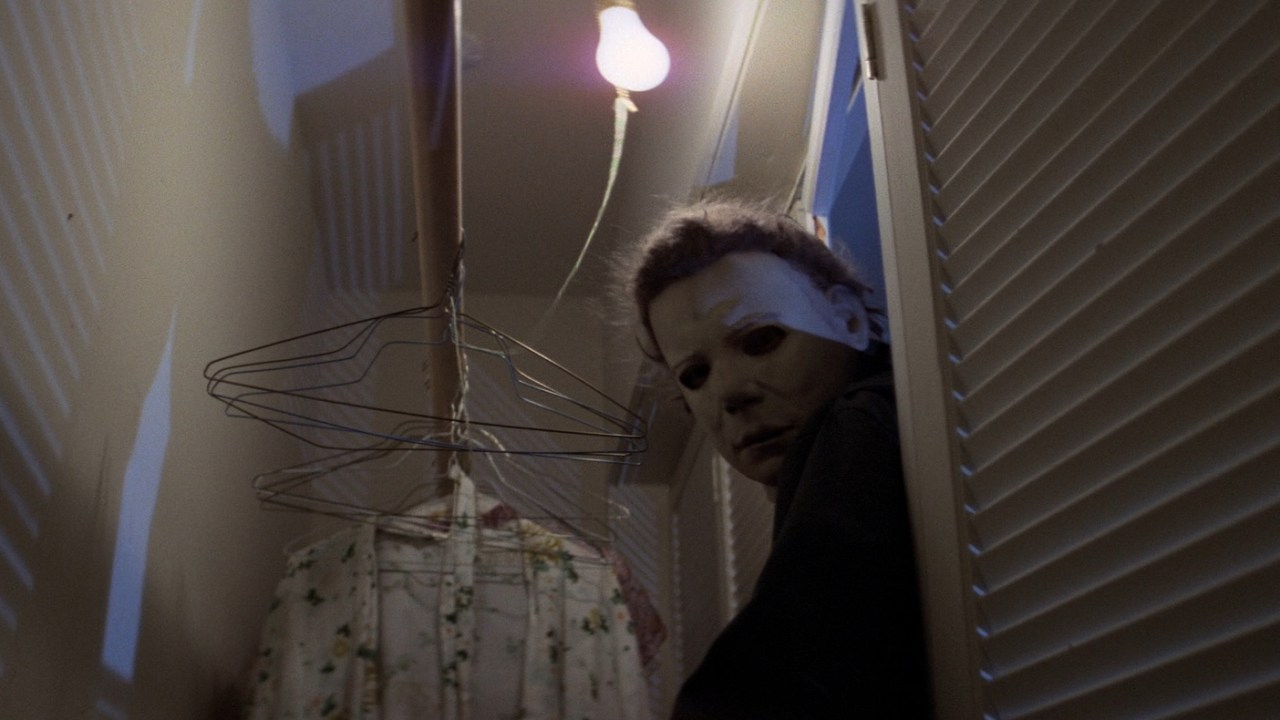 Michael Myers breaks into the closet in Halloween (1978).