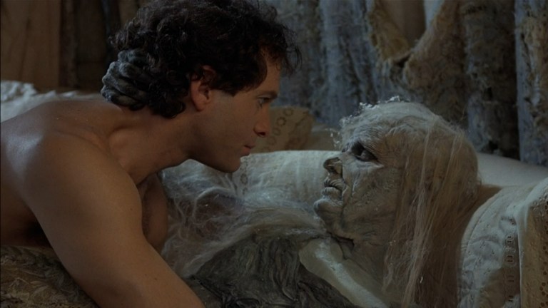 Steve Guttenberg and Daryl Hannah in High Spirits (1988).