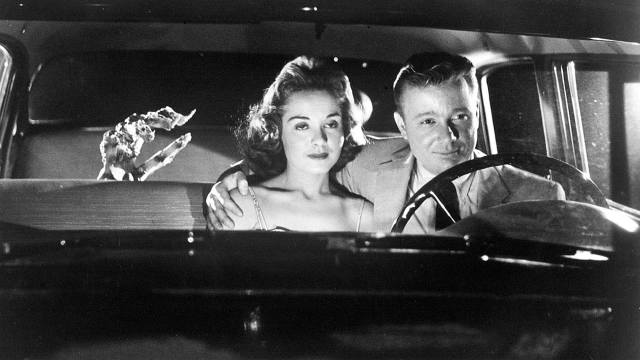 13 Lovers’ Lane Scenes in Scary Movies