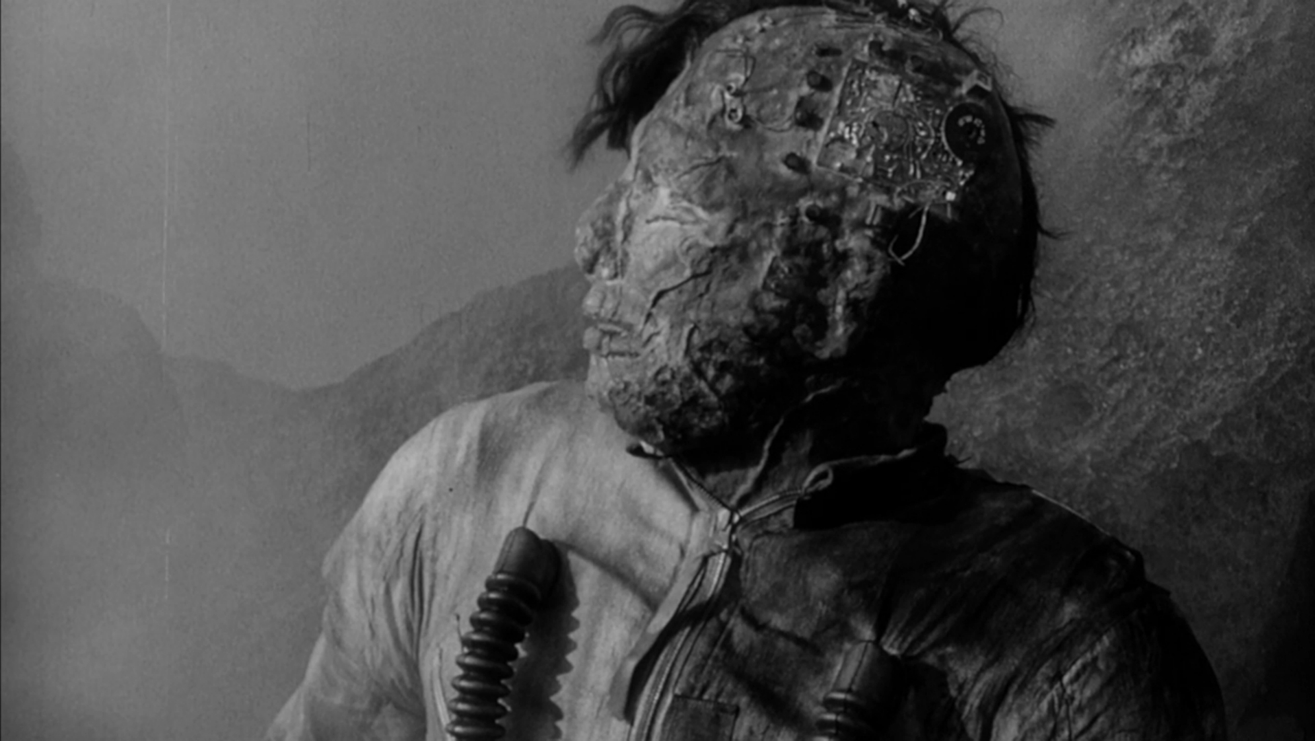 Frankenstein Meets the Space Monster (1965).