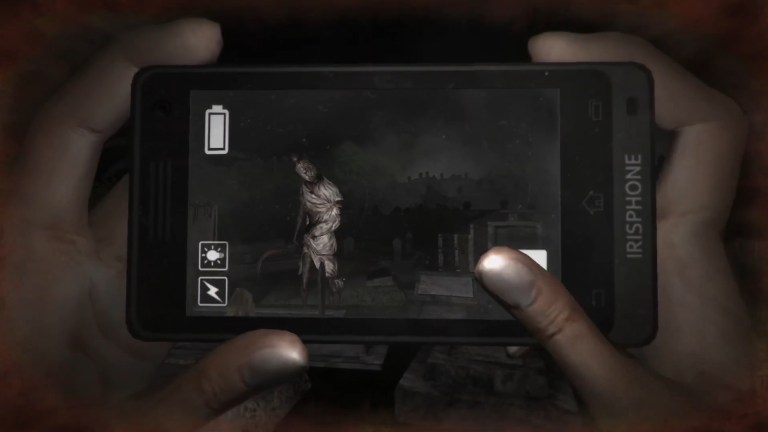 A phone is used to battle a ghost in Dreadout.