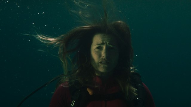 ‘Into the Deep’ Review: Overcoming the Fear of Sharks and Pirates