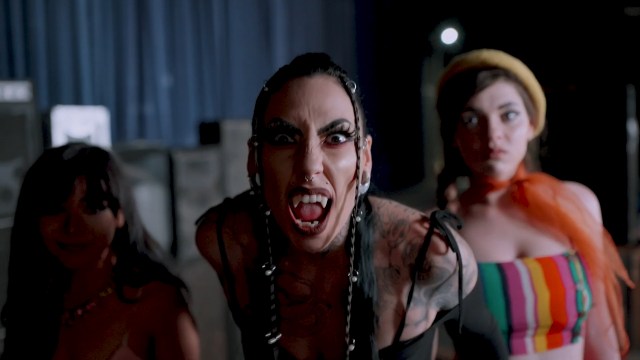 ‘OnlyFangs’ Releases Full Trailer! Movie Releasing This Summer!