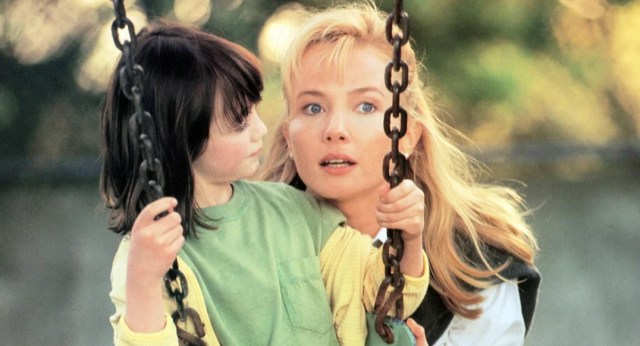 26 Curious Facts About ‘The Hand That Rocks the Cradle’ (1992)