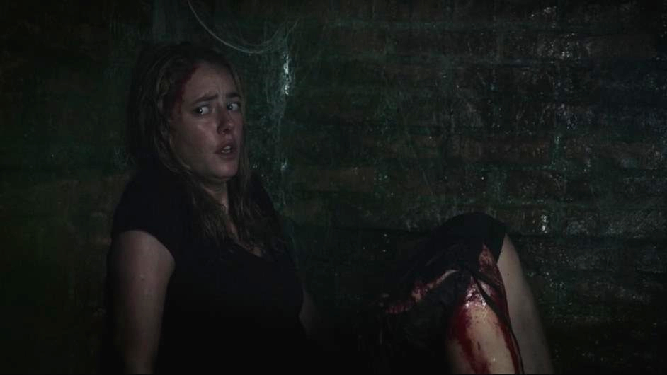 Kaya Scodelario in Crawl