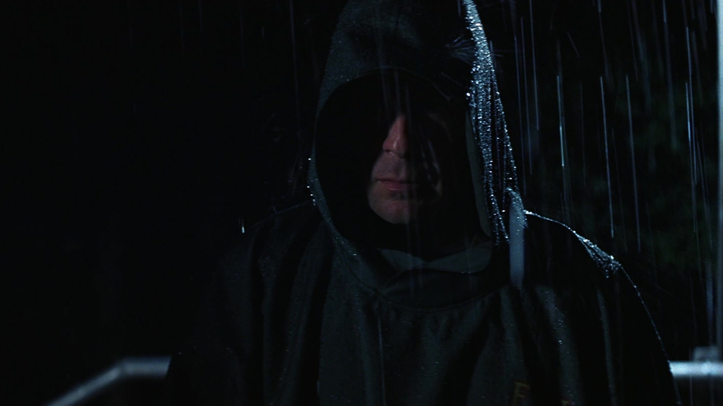 Unbreakable (2000).