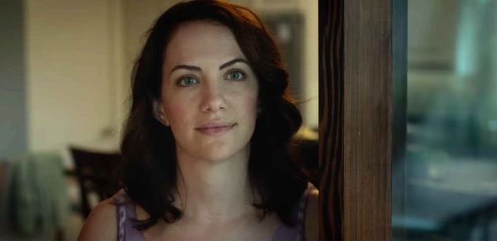 Mike Flanagan Says He Casts the Same Actors Over and Over for an Extremely Relatable Reason