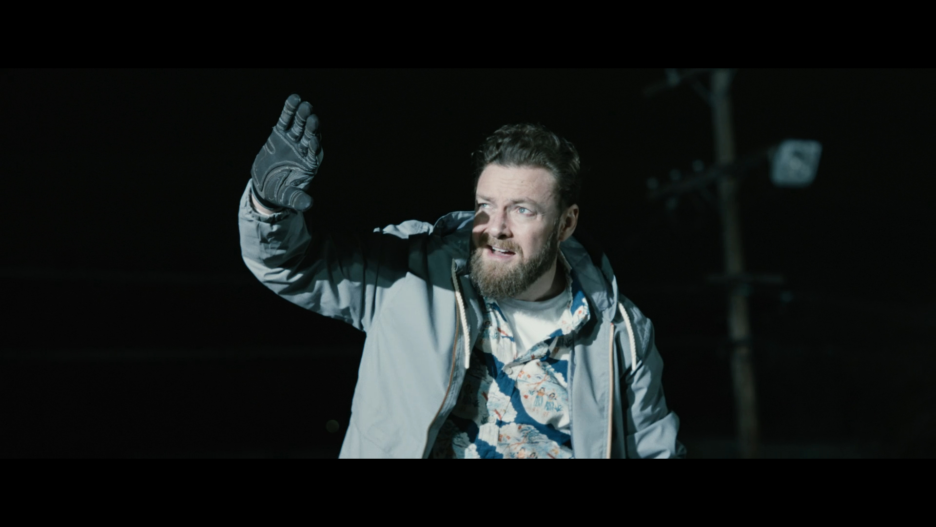 Ross Marquand in Descendent.