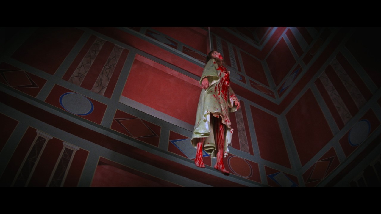 Suspiria (1977)